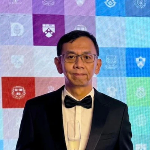 Michael Lee, Non-Executive Director of Presciense